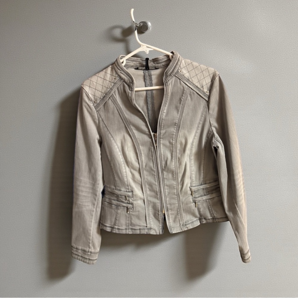 Stylish Gray Women's Jacket